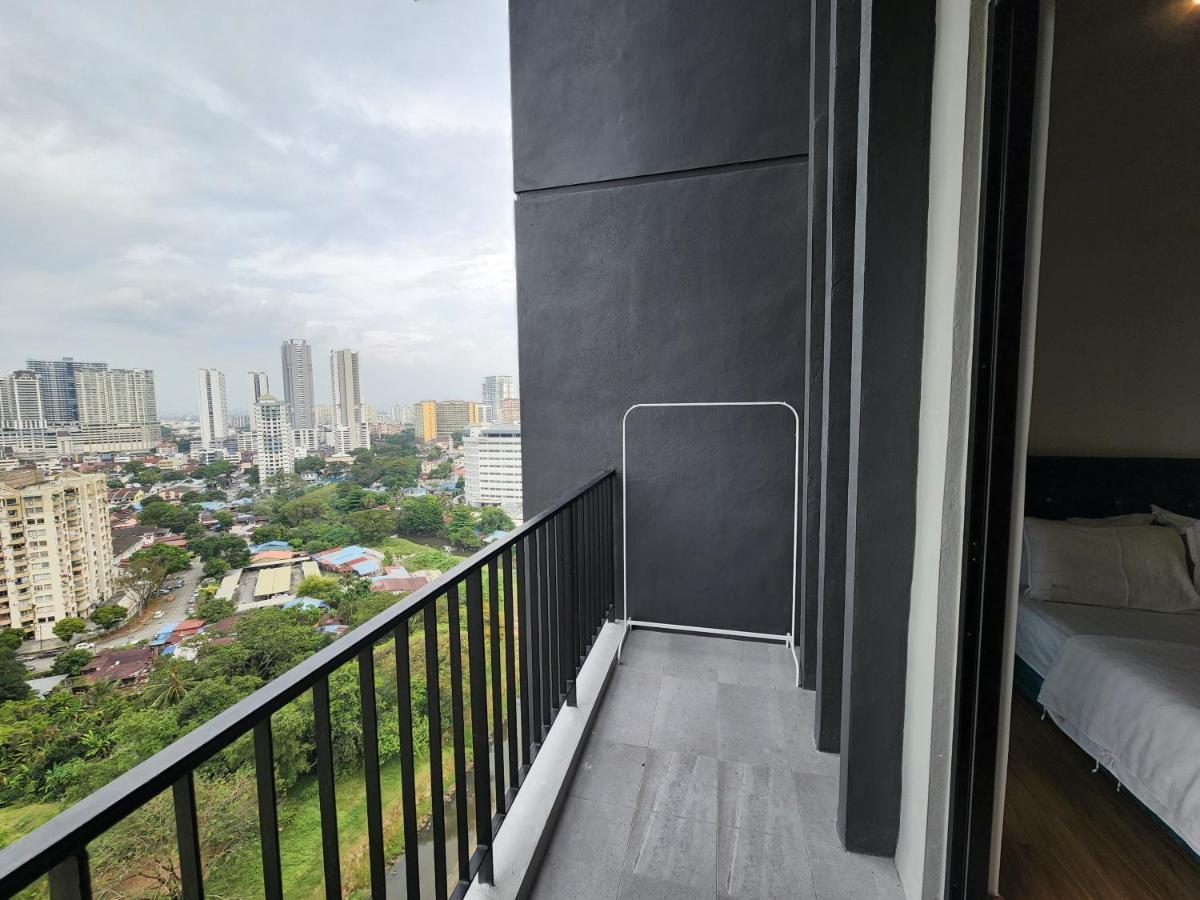 Beacon Executive Suites - Penang Τζωρτζ Τάουν Εξωτερικό φωτογραφία